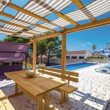 Apartment Beautiful Apartment In Barbat With Wifi Barbat na Rabu