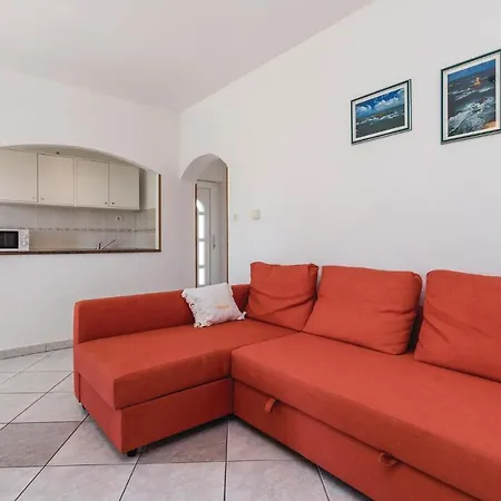 公寓 Beautiful In Barbat With Wifi *