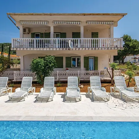 Beautiful In Barbat With Wifi *